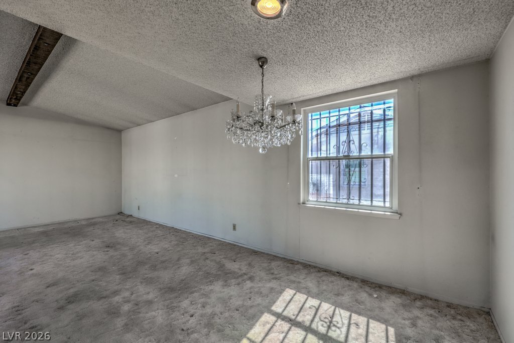 4943 Monterrey Avenue Property Photo 12