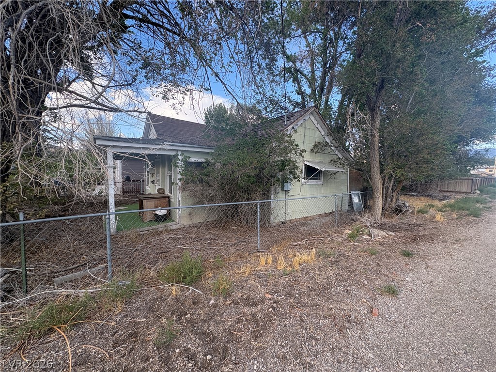 240 Nevada Avenue Property Photo 2