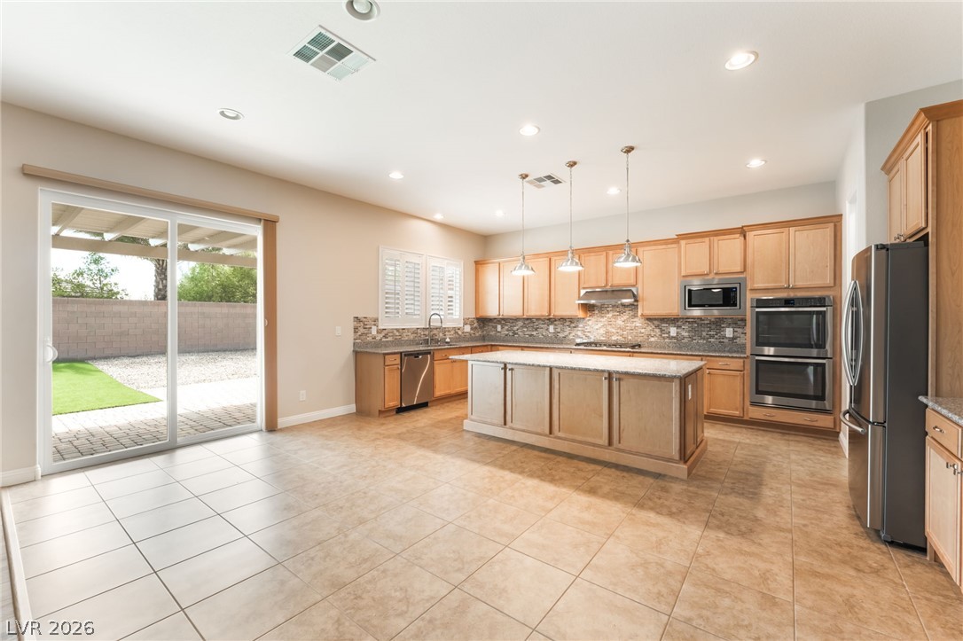 9729 Rock Partridge Court Property Photo 25