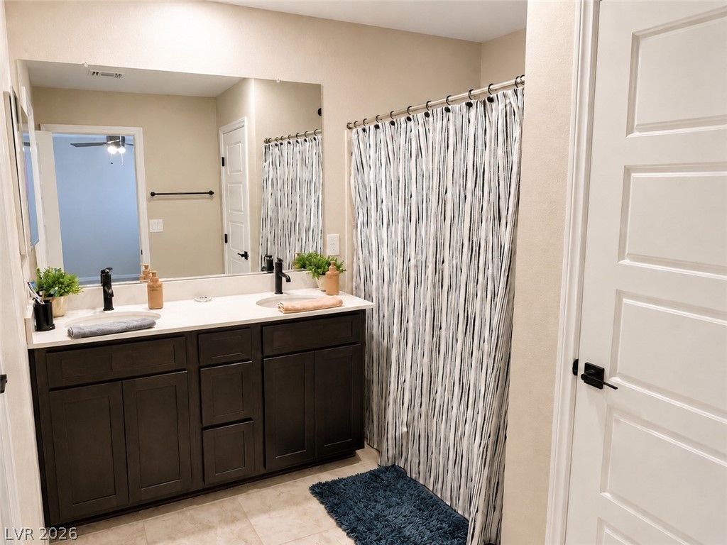 6968 Wildhorse Creek Street Property Photo 8