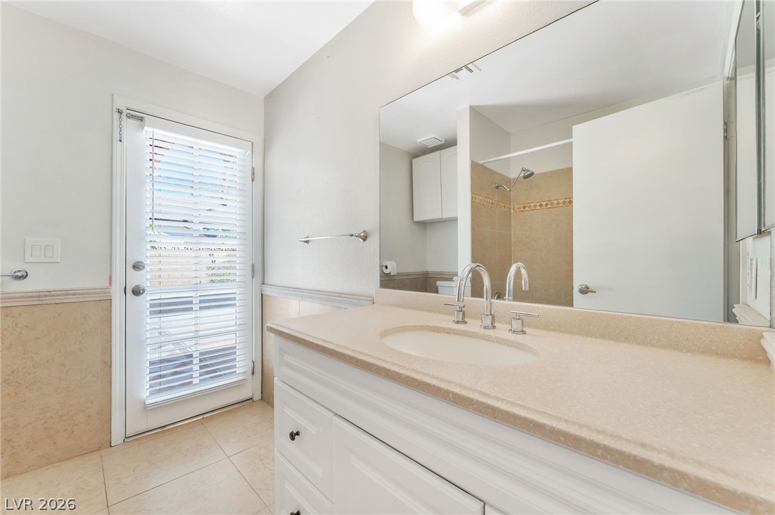 741 Autumn Moon Drive Property Photo 18