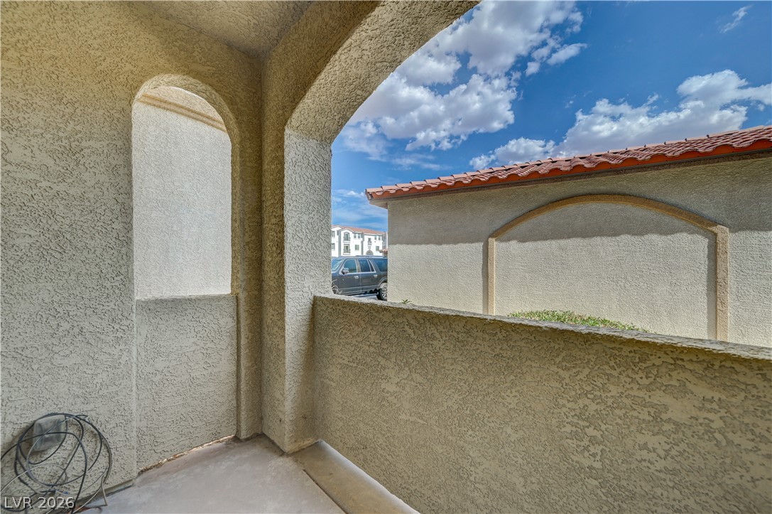 50 Aura De Blanco Street 11104 Property Photo 27