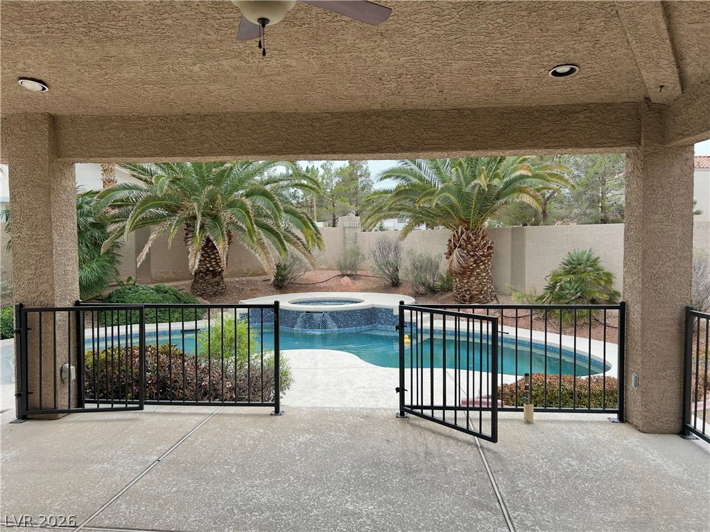 8733 Blazing Saddle Avenue Property Photo 38