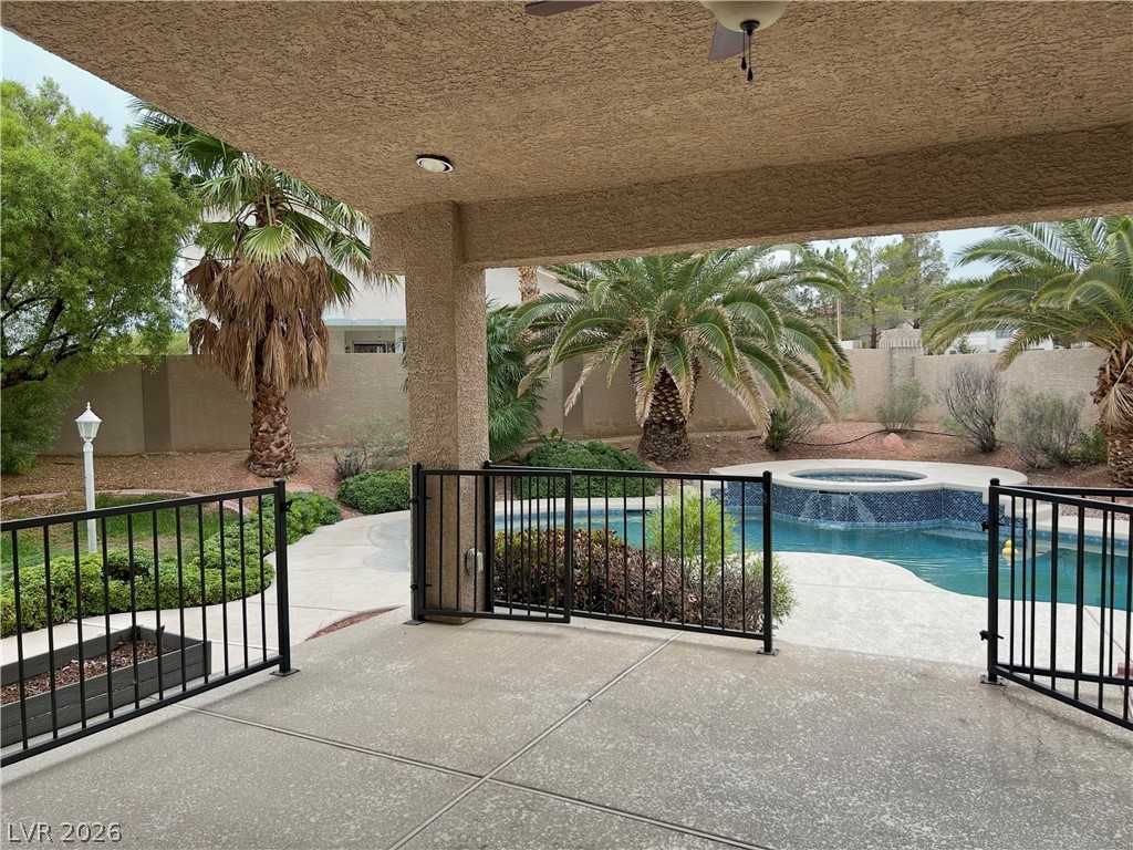 8733 Blazing Saddle Avenue Property Photo 39