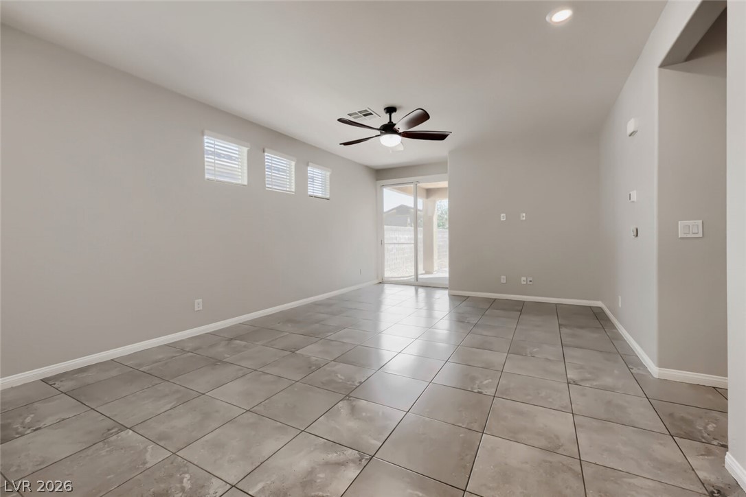 7754 Wishbone Falls Street Property Photo 11