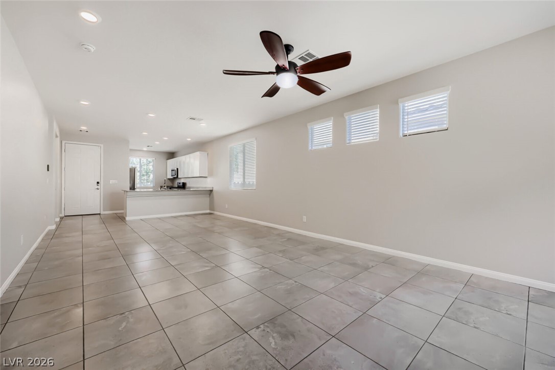 7754 Wishbone Falls Street Property Photo 12
