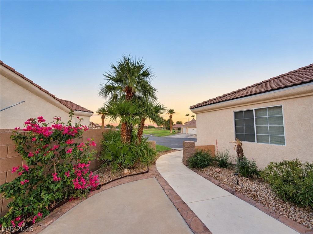 1166 Golf Club Drive Property Photo 3