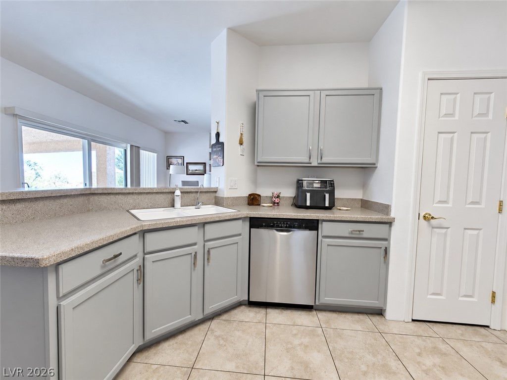 1166 Golf Club Drive Property Photo 16