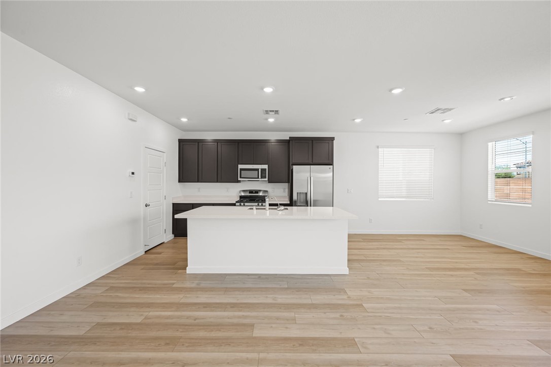 8148 Gusty Brook Street Property Photo 18