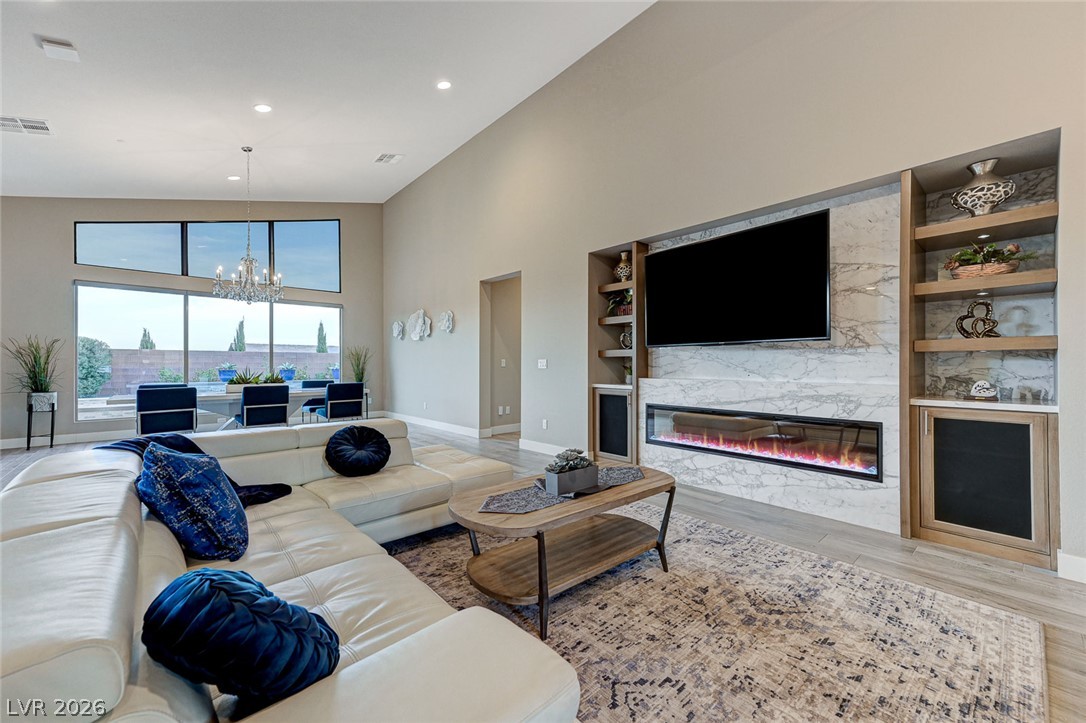 6832 Apogee Ridge Court Property Photo 7