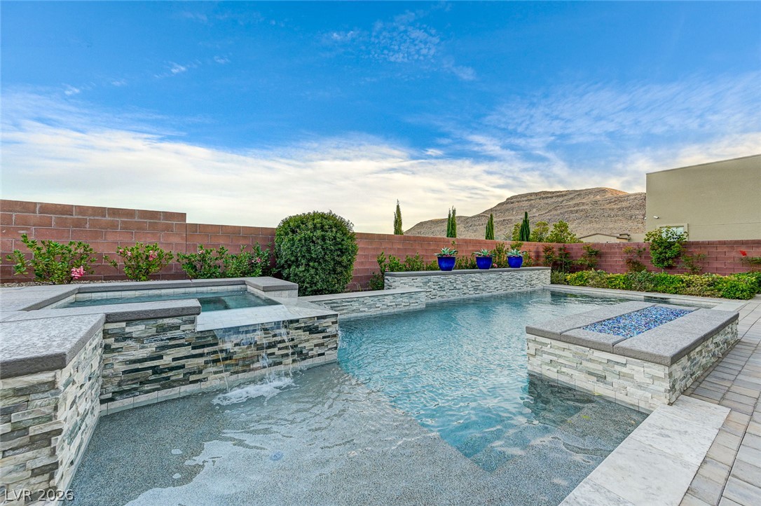 6832 Apogee Ridge Court Property Photo 33