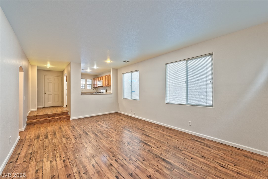 9219 Hollander Avenue Property Photo 4