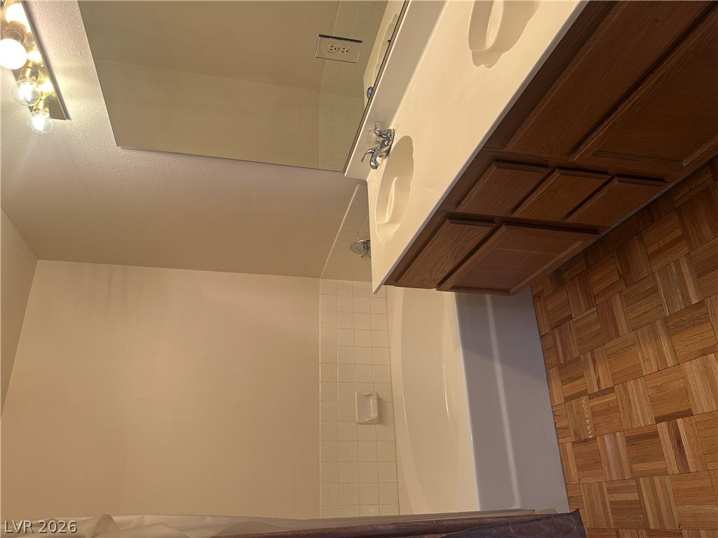 6616 Sterling Springs Parkway Property Photo 15