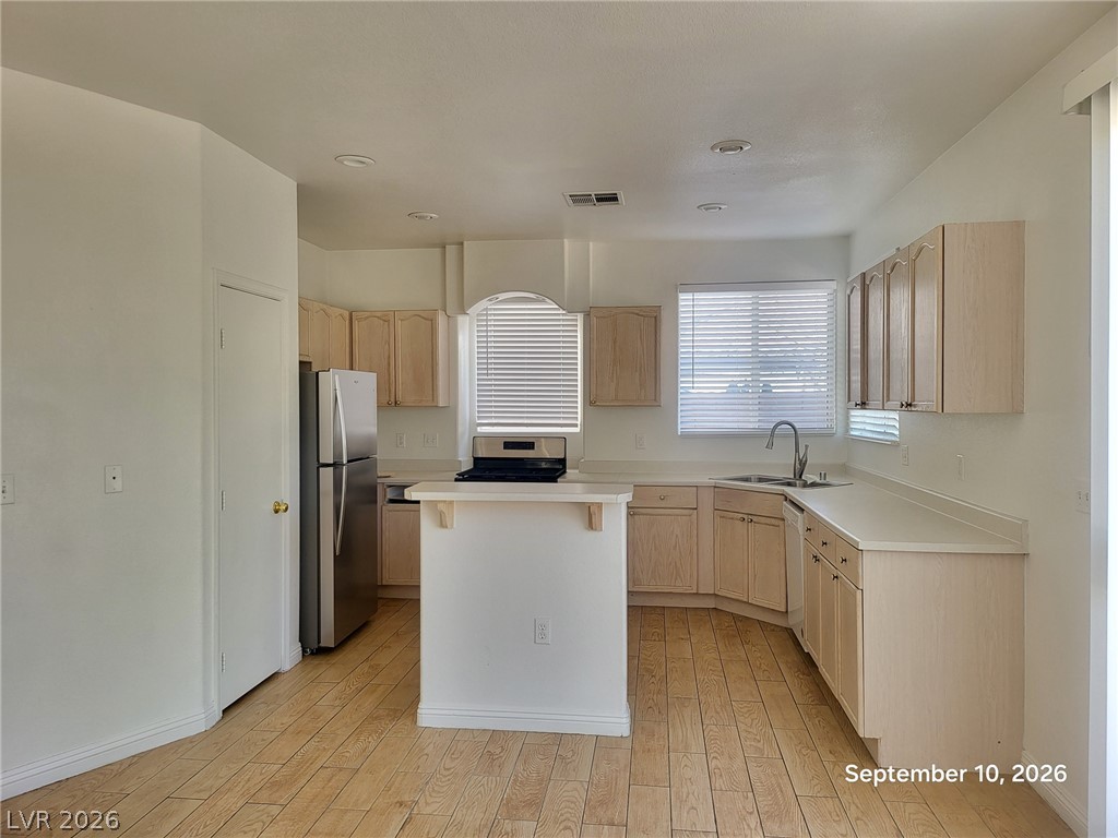 180 Hickory Heights Avenue Property Photo 2