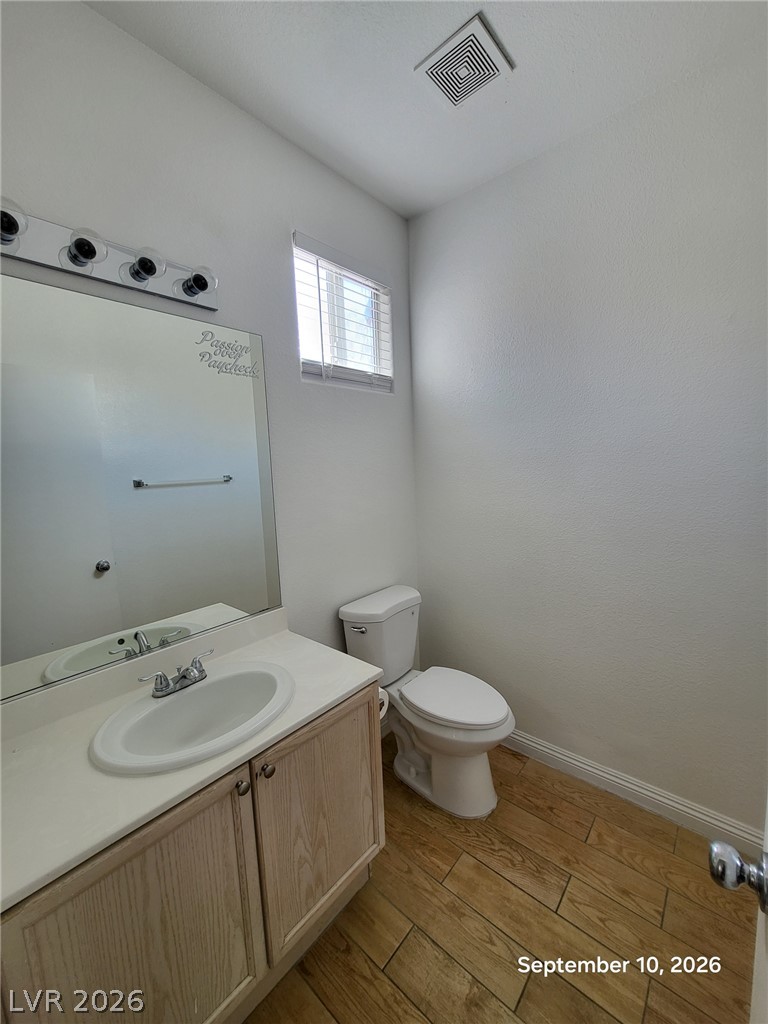 180 Hickory Heights Avenue Property Photo 5