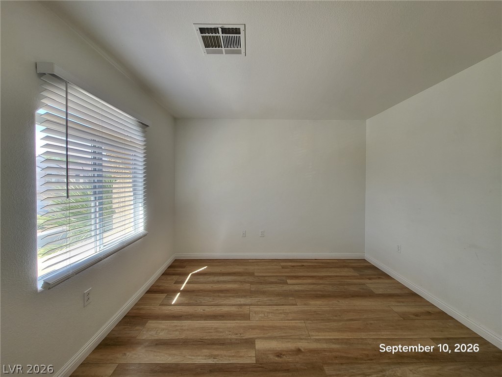 180 Hickory Heights Avenue Property Photo 6