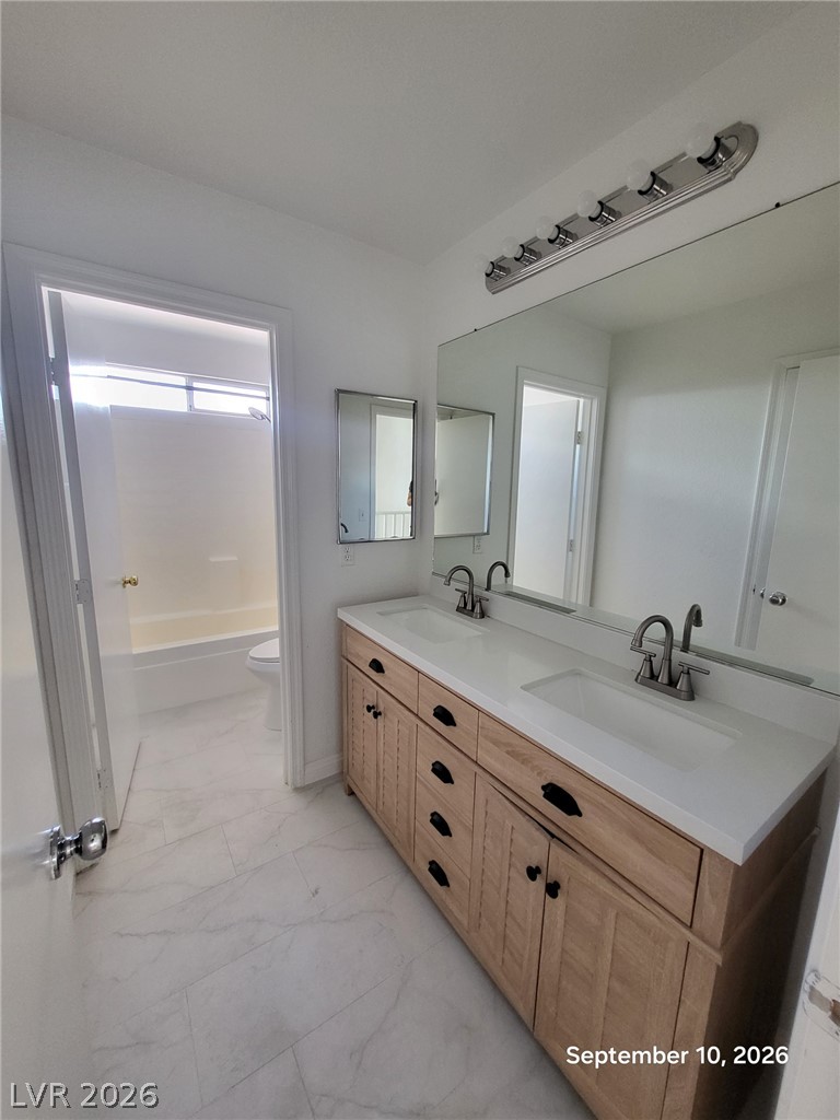 180 Hickory Heights Avenue Property Photo 9