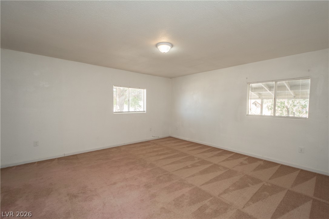 1130 North Leslie Street Property Photo 18