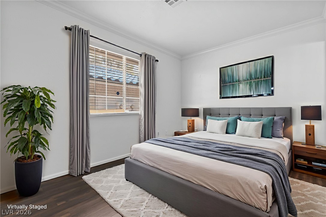 2132 Chertsey Drive B Property Photo 6