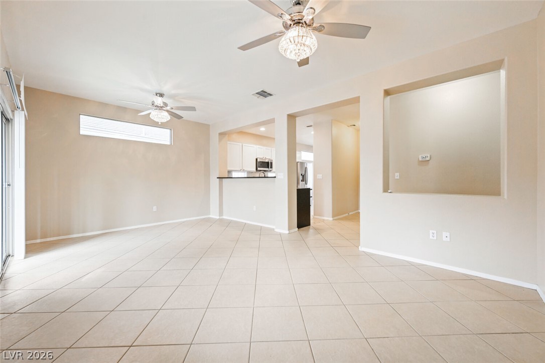 1813 Tiger Creek Avenue Property Photo 12