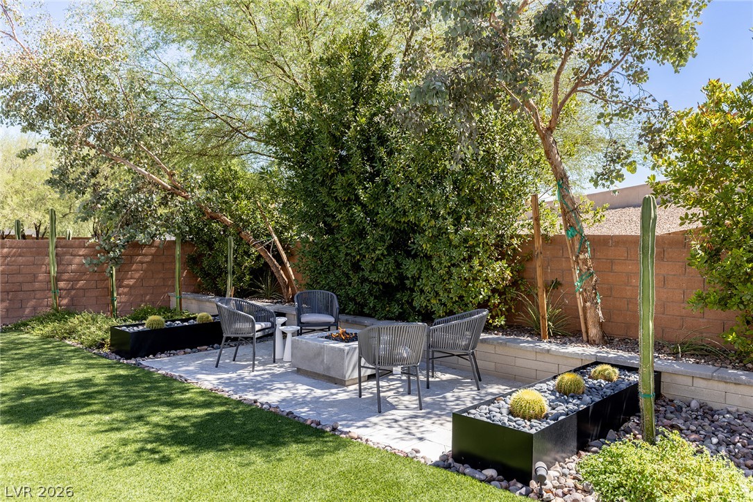 1 Garden Shadow Lane Property Photo 60