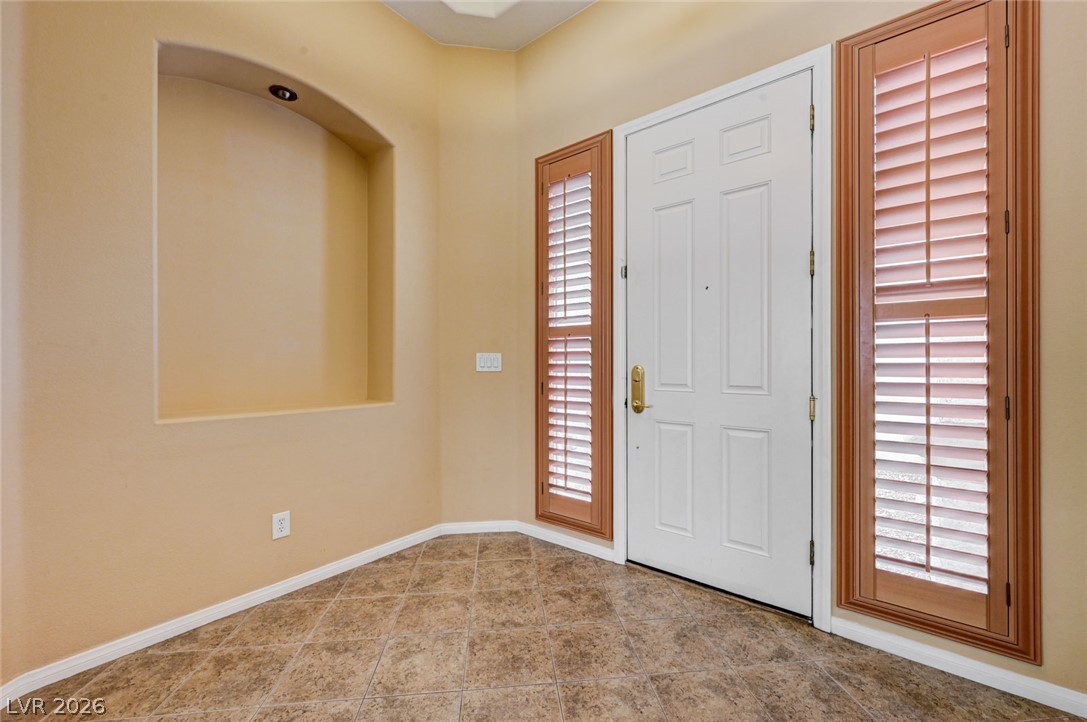 7221 Gentle Valley Street Property Photo 6
