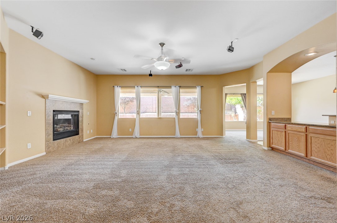 7221 Gentle Valley Street Property Photo 8