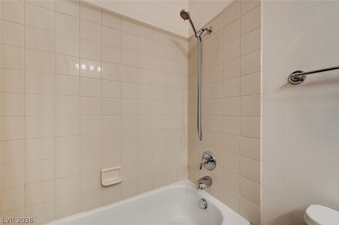 7221 Gentle Valley Street Property Photo 46