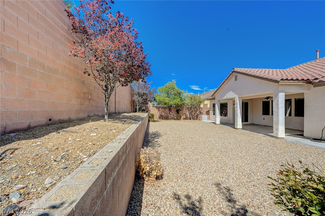 7221 Gentle Valley Street Property Photo 59