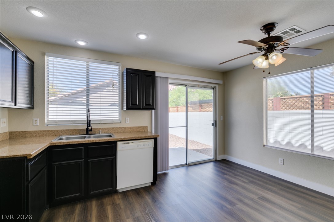 8628 Shady Pines Drive Property Photo 17