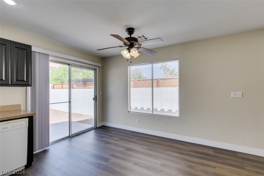 8628 Shady Pines Drive Property Photo 18