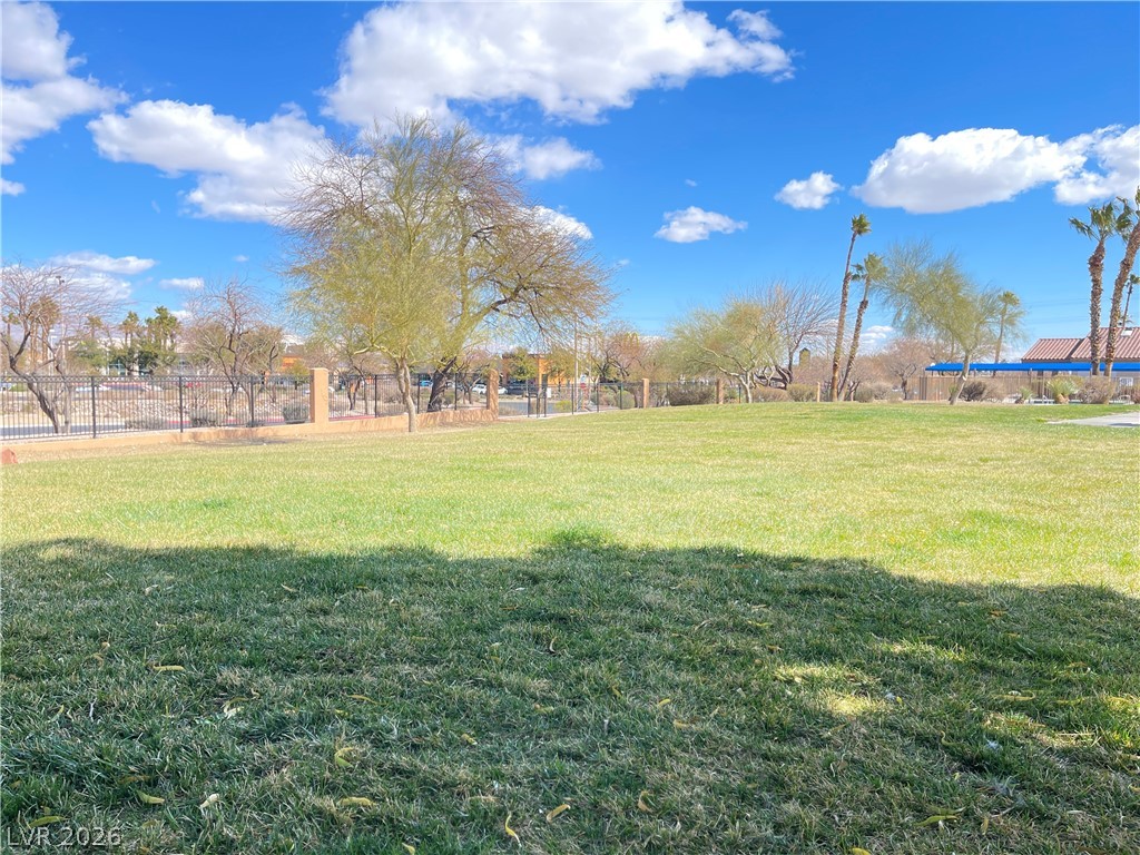 7725 Allano Way Property Photo 19