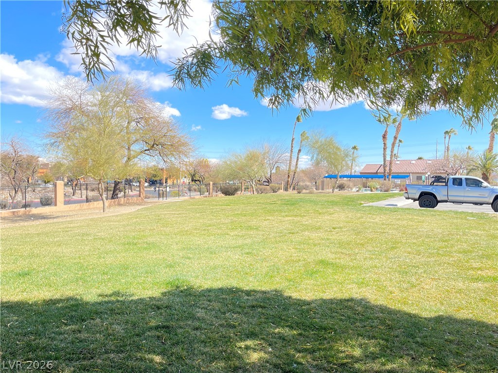 7725 Allano Way Property Photo 20