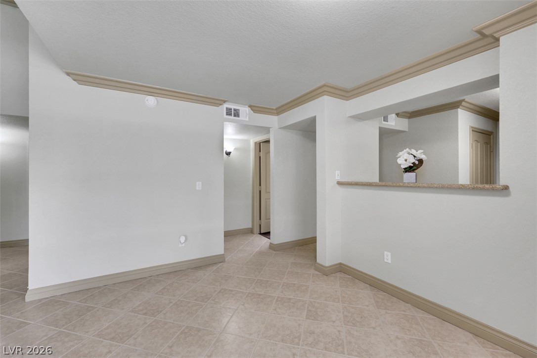 8101 West Flamingo Road 2136 Property Photo 12