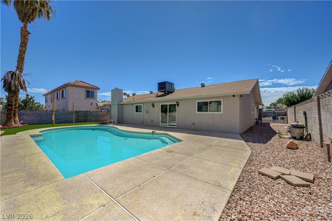 4382 Del Santos Drive Property Photo 1