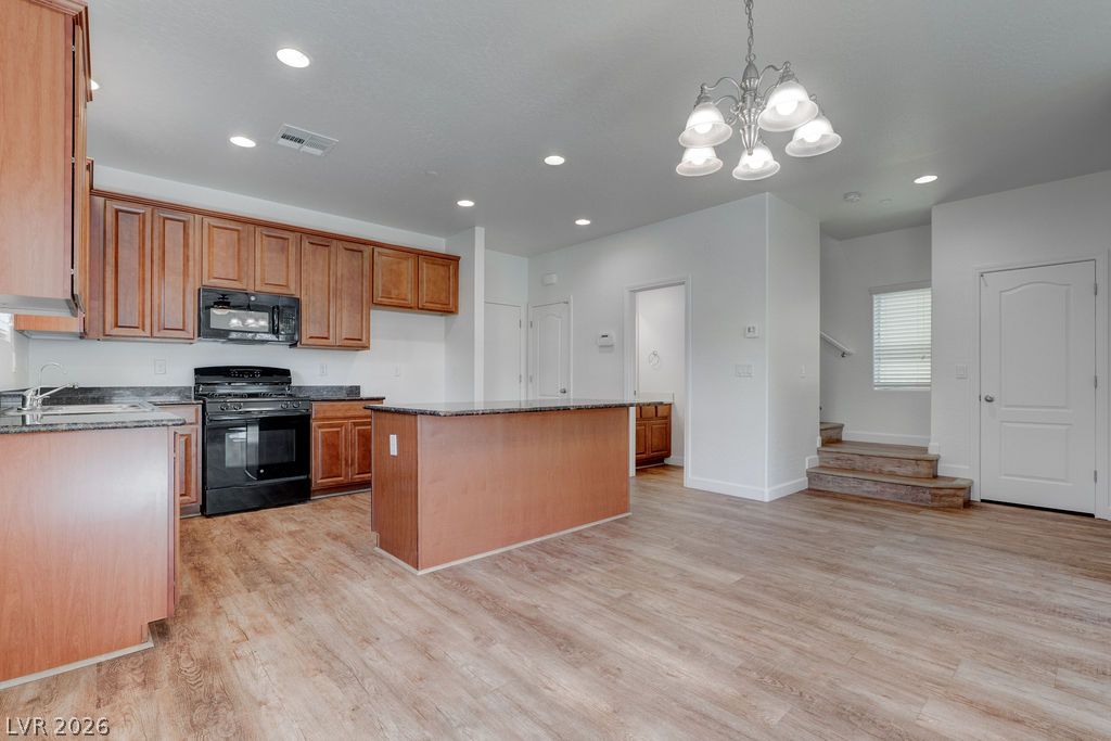 7733 Lively Loom Court Property Photo 3