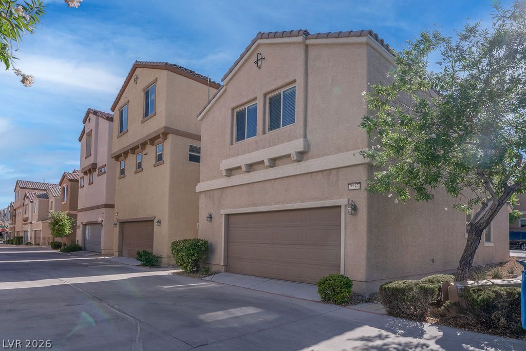 7733 Lively Loom Court Property Photo 36