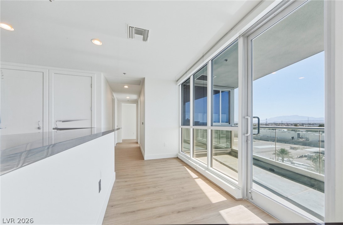 4575 Dean Martin Drive 708 Property Photo 5