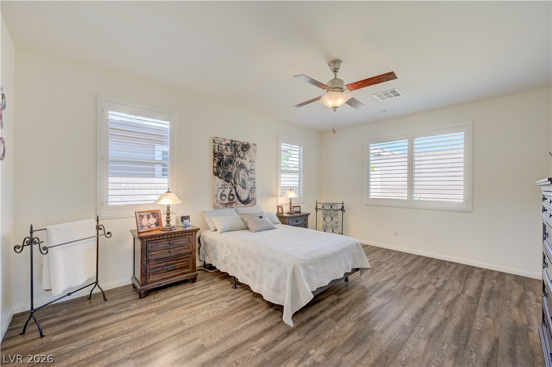 1098 North Water Street Property Photo 13