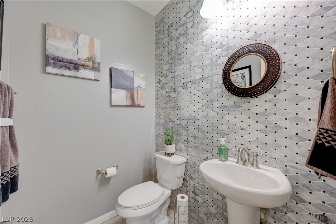 1098 North Water Street Property Photo 25
