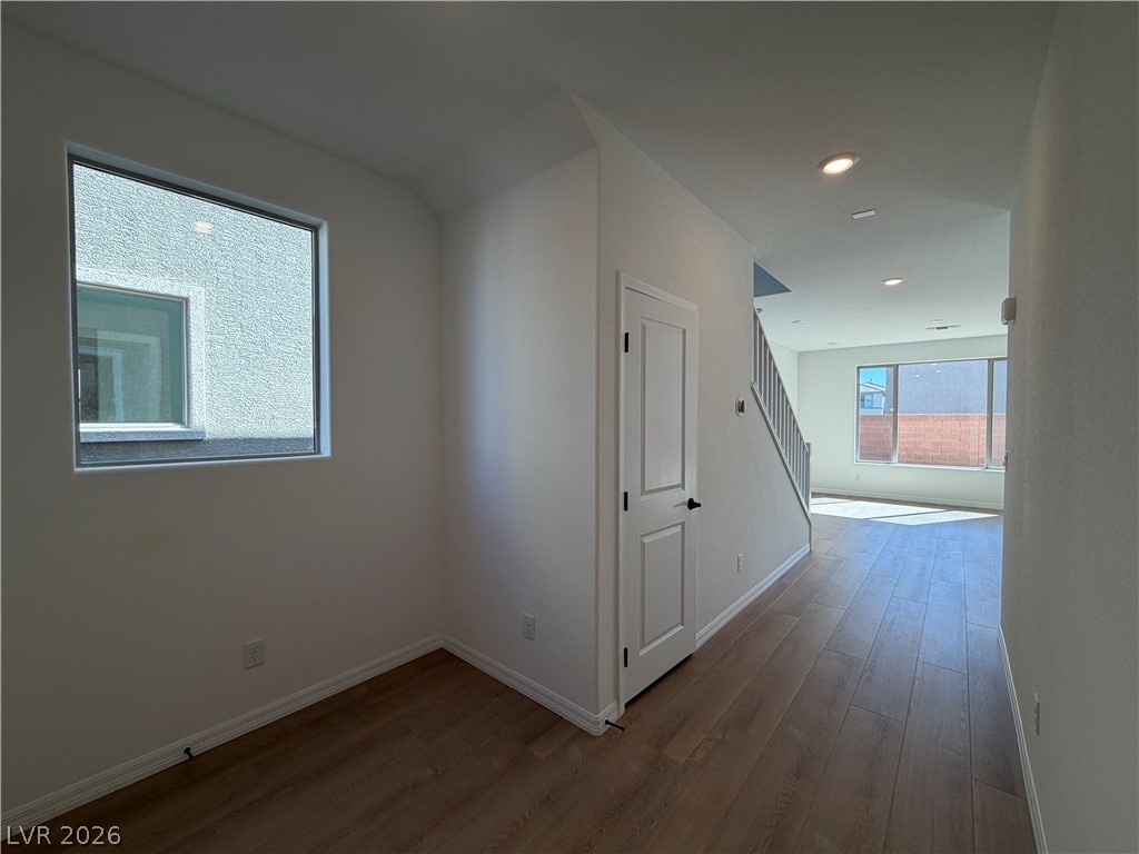 10290 Dallington Street Property Photo 4