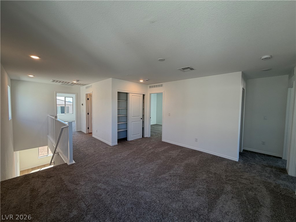10290 Dallington Street Property Photo 13