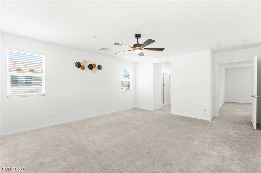 528 Sunny Pointe Street Property Photo 4