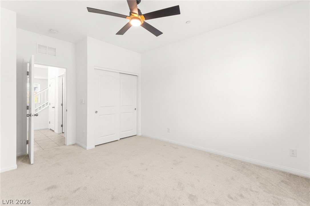 528 Sunny Pointe Street Property Photo 22