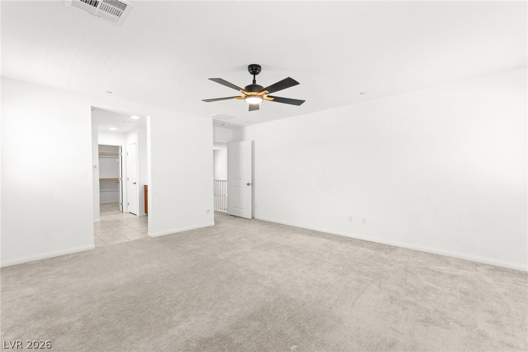 528 Sunny Pointe Street Property Photo 31