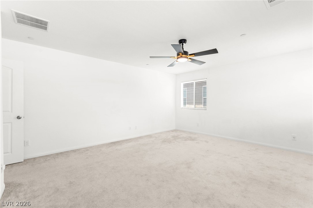 528 Sunny Pointe Street Property Photo 32