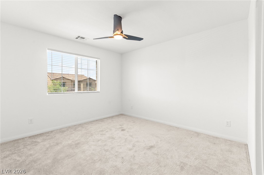 528 Sunny Pointe Street Property Photo 37