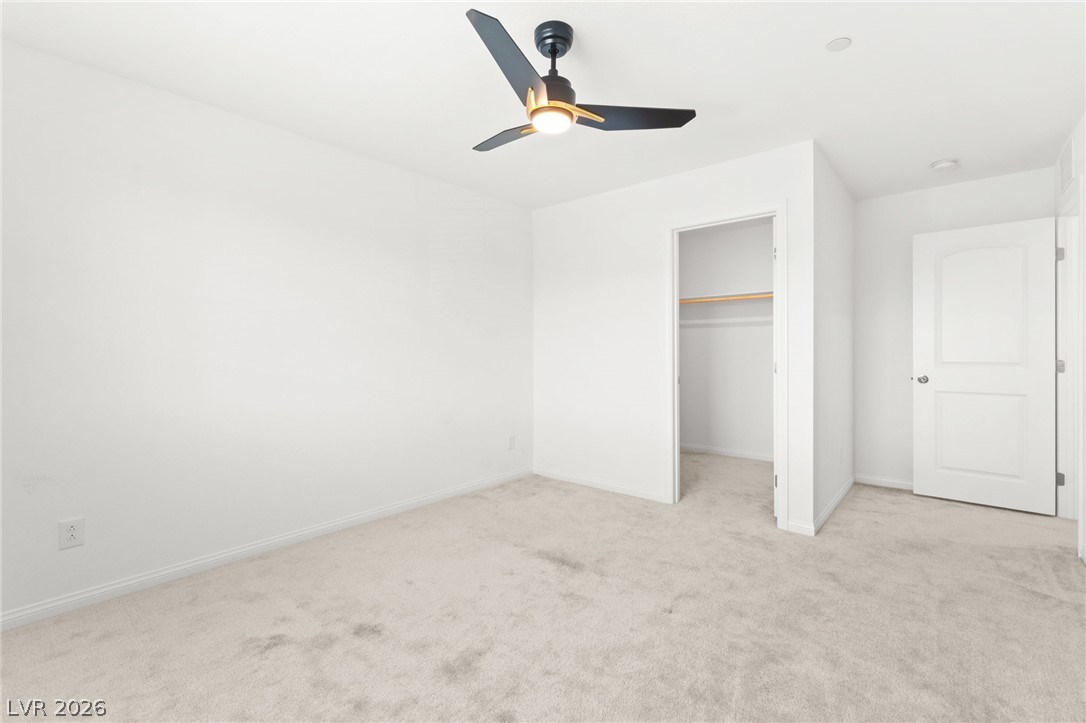 528 Sunny Pointe Street Property Photo 38