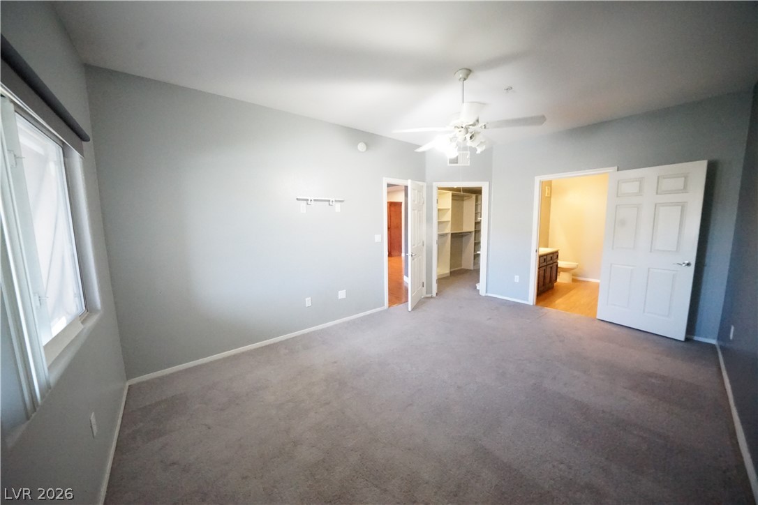 2291 West Horizon Ridge Parkway 4220 Property Photo 13