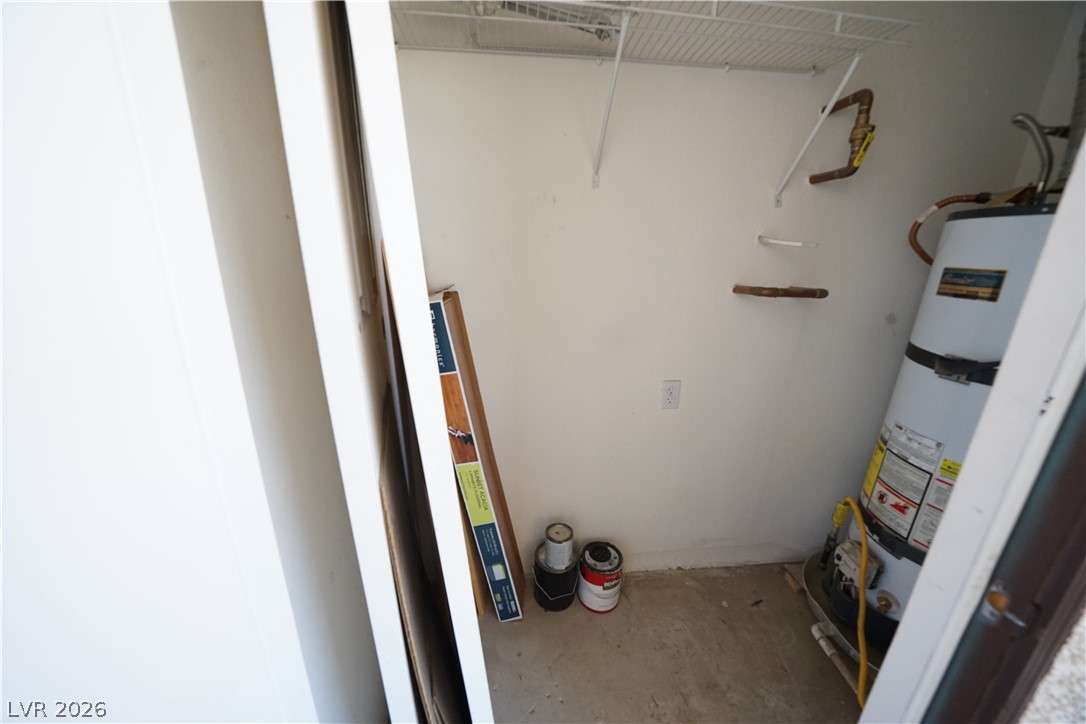2291 West Horizon Ridge Parkway 4220 Property Photo 23